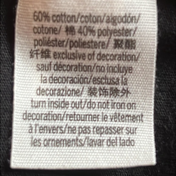 PINK VICTORIA’S SECRET, Size S, Black Long Sleeved Cropped Tee w/ Plaid Logo. - Picture 6 of 9